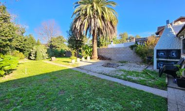 CASA 5 AMBIENTES EN VENTA MONTE GRANDE