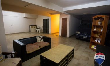 CASA EN VENTA 4 DORMITORIOS MONTE GRANDE