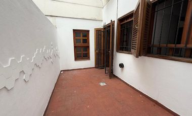 DEPARTAMENTO 2 DORMITORIOS CENTRO C/ PATIO INTERNO