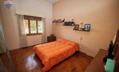 CASA VENTA FLORENCIO VARELA 3 DORMITORIOS PARQUE
