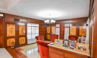 Casa en venta La Plata con pileta, parque
