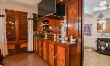 Casa en venta La Plata con pileta, parque