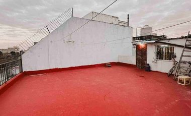 PH VENTA BARRACAS 4 AMBIENTES, BALCÓN Y TERRAZA.