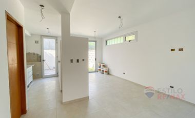 En Venta Dúplex 2 dormi, cochera  a estrenar.