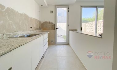 En Venta Dúplex 2 dormi, cochera  a estrenar.