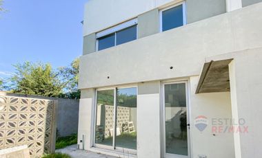 En Venta Dúplex 2 dormi, cochera  a estrenar.