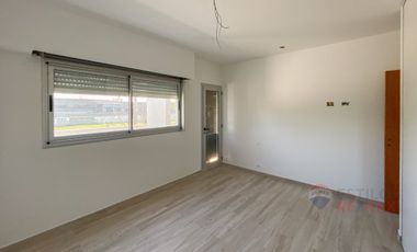 En Venta Dúplex 2 dormi, cochera  a estrenar.