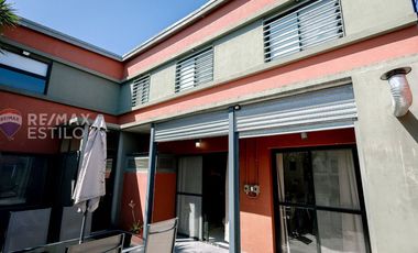 Venta 2 casas en block, 5 dormit 4 baños Ringuelet