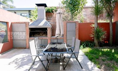 Venta 2 casas en block, 5 dormit 4 baños Ringuelet