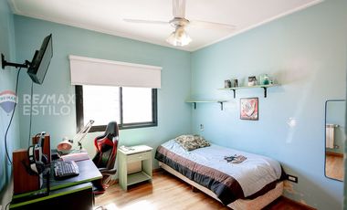 Venta 2 casas en block, 5 dormit 4 baños Ringuelet