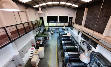 Venta Galpon con local y oficinas Vicente Lopez