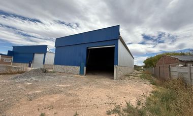 ALQUILER GALPON DEPOSITO CON FRENTE DE RUTA