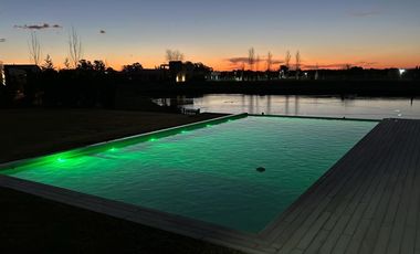 CASA 7 AMBIENTES EN VENTA EN CHACRAS DE LA RESERVA