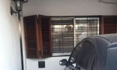 Venta PH 3 Ambientes con Garaje Quilmes Centro