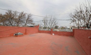 Venta PH  4 ambientes Lanús con Terraza Propia