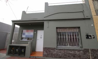 Venta PH  4 ambientes Lanús con Terraza Propia