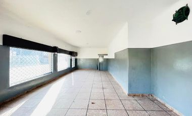 Venta de depto. y local en Jauregui. Lujan