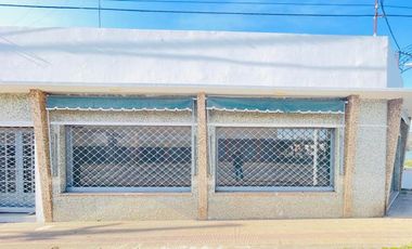 Venta de depto. y local en Jauregui. Lujan
