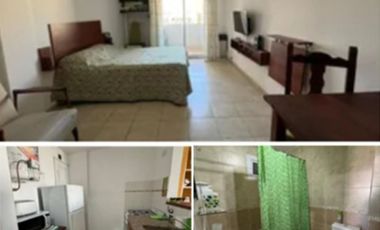 ALQUILER. Amplio monoambiente con balcón. La Plata