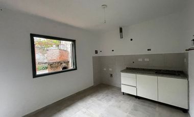 SE ALQUILA DPTO INTERNO PB 1 DORM COCHERA ALBERDI