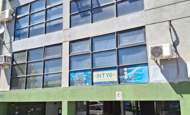 VENTA DOS OFICINAS Y COCHERAS EN NEUQUEN