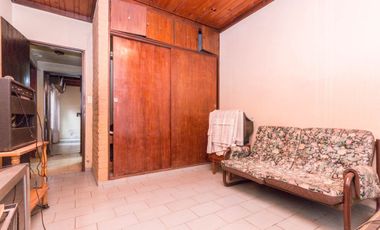 PH 3 AMB C/2 PATIOS Y TERRAZA + DEPTO A RECICLAR