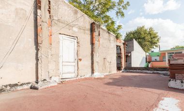 PH 3 AMB C/2 PATIOS Y TERRAZA + DEPTO A RECICLAR