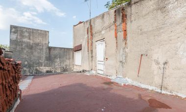 PH 3 AMB C/2 PATIOS Y TERRAZA + DEPTO A RECICLAR