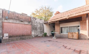 PH 3 AMB C/2 PATIOS Y TERRAZA + DEPTO A RECICLAR