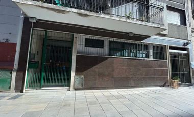 CONSULTORIO EN VENTA-AVELLANEDA CENTRO-77M2