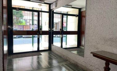 CONSULTORIO EN VENTA-AVELLANEDA CENTRO-77M2