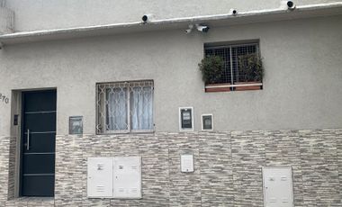 PH MONOAMBIENTE CON PATIO BOEDO SIN EXPENSAS