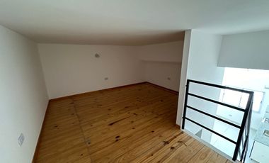 PH DOS AMBIENTES CON PATIO PODESTA  - APTO CRÉDITO