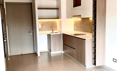 Departamento en Arriendo en Vicuña Mackenna, Metro Irarrazabal J80