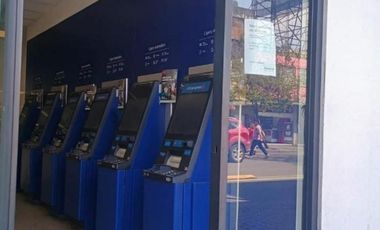 RENTA LOCAL EN GRAND PLAZA TOLUCA