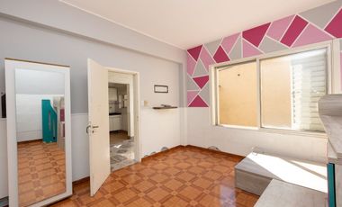 VENTA CASA EN MATADEROS 3 AMB COCHERA - PERMUTA