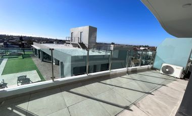 2 AMBIENTES CON HABITACIÓN EN SUITE-FULL AMENITIES