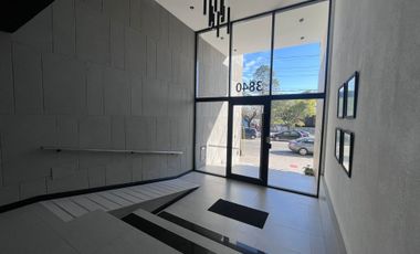 2 AMBIENTES CON HABITACIÓN EN SUITE-FULL AMENITIES