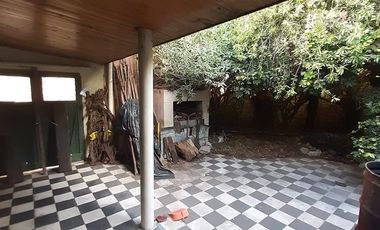 Casa 3 ambientes con garaje