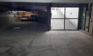 VENTA  COCHERA A LADO DE TRIBUNALES-SAN ISIDRO