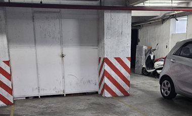 VENTA COCHERA CUBIERTA CENTRO SAN ISIDRO
