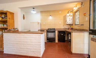 Casa Quinta con gran Terreno en Arroyo Leyes
