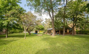 Casa Quinta con gran Terreno en Arroyo Leyes