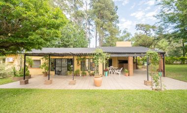 Casa Quinta con gran Terreno en Arroyo Leyes
