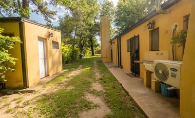 Casa Quinta con gran Terreno en Arroyo Leyes