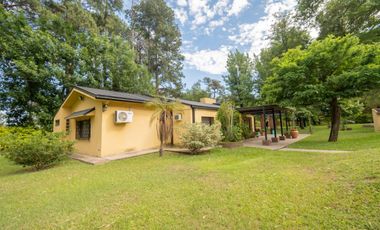 Casa Quinta con gran Terreno en Arroyo Leyes