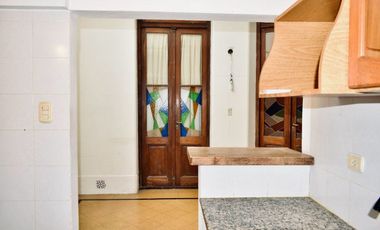 Alquiler PH 3 Ambientes en Recoleta - Apto Prof.