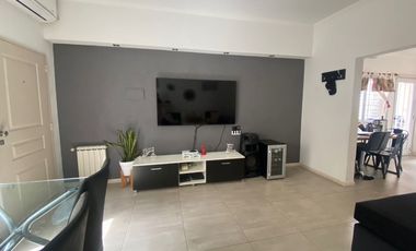 CASA PH EN VENTA MORON PILETA QUINCHO TERRAZA
