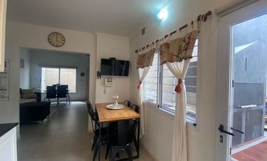 CASA PH EN VENTA MORON PILETA QUINCHO TERRAZA