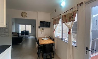 CASA PH EN VENTA MORON PILETA QUINCHO TERRAZA
